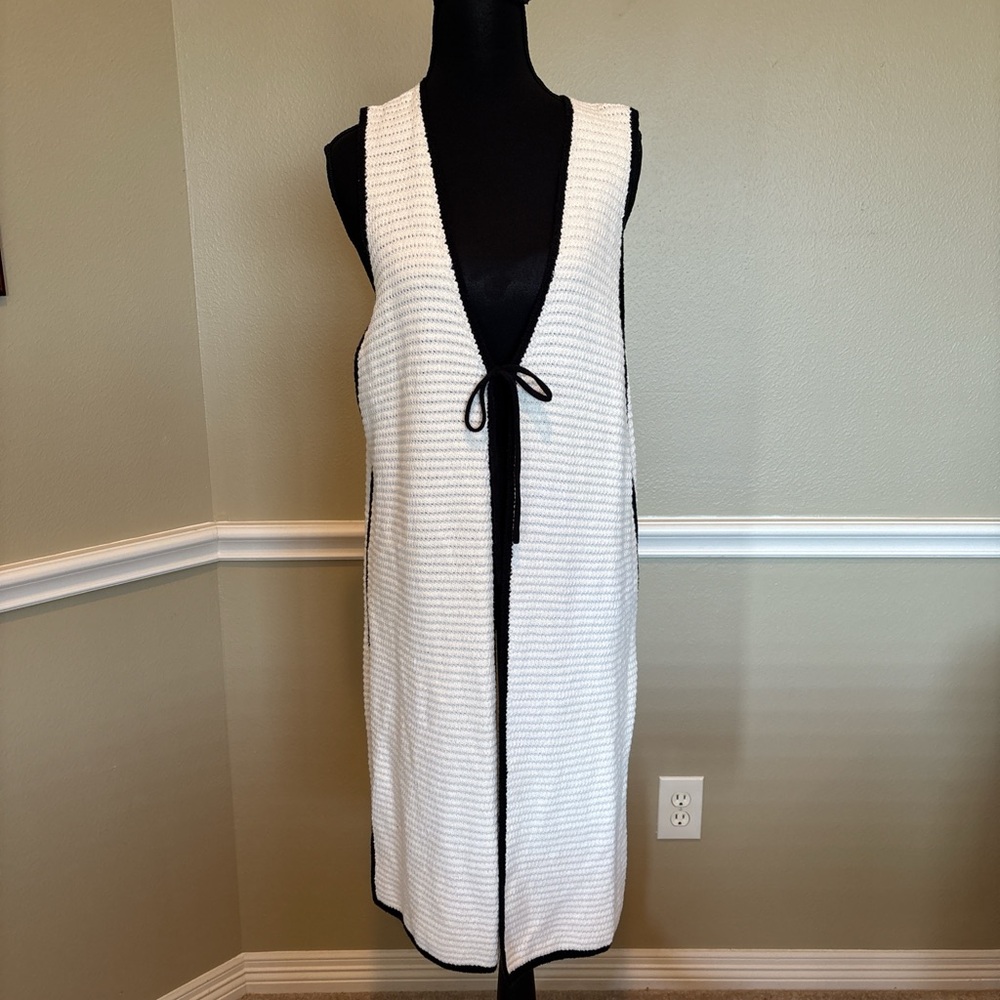 Calligraphie Black & White Boho Knit Duster Vest Size L Long Open Cardigan